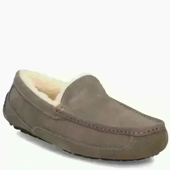 UGG Men’s Ascot Suede Wool Lined Slip On Moccasin Loafers  Taupe Size 11 - Picture 4 of 9